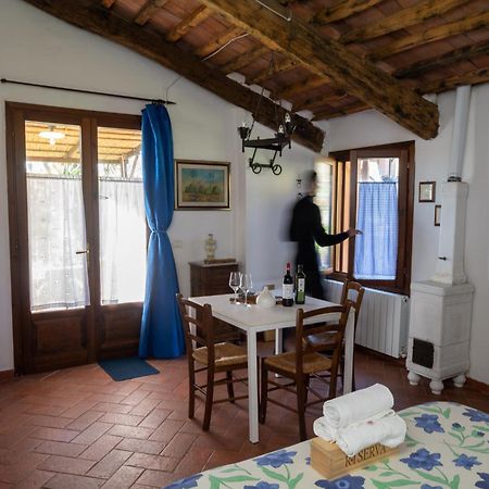 Agriturismo Colle Vento سوفيريتو الغرفة الصورة